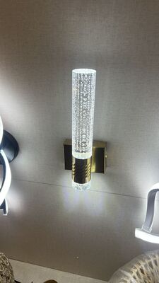 תאורת קיר ותליון